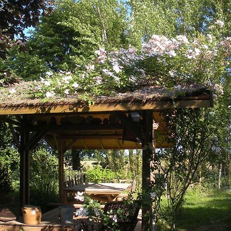 Ferme Saint Joseph Bed & Breakfast Le Fousseret Екстериор снимка