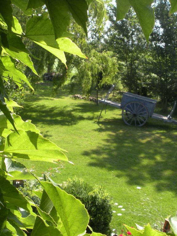 Ferme Saint Joseph Bed & Breakfast Le Fousseret Екстериор снимка